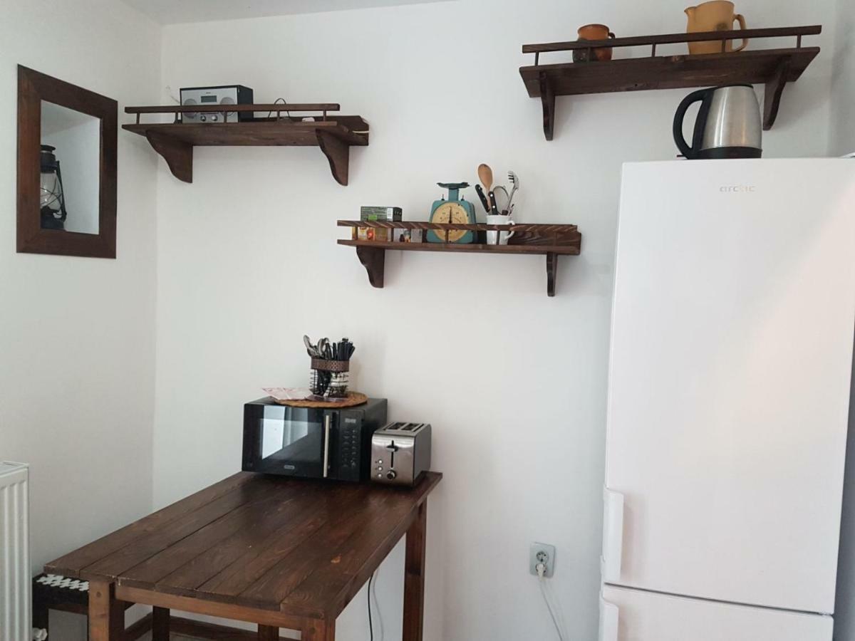 Apartment Straja Lupeni  エクステリア 写真